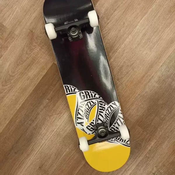 Skate Grizzly Completo 7.7