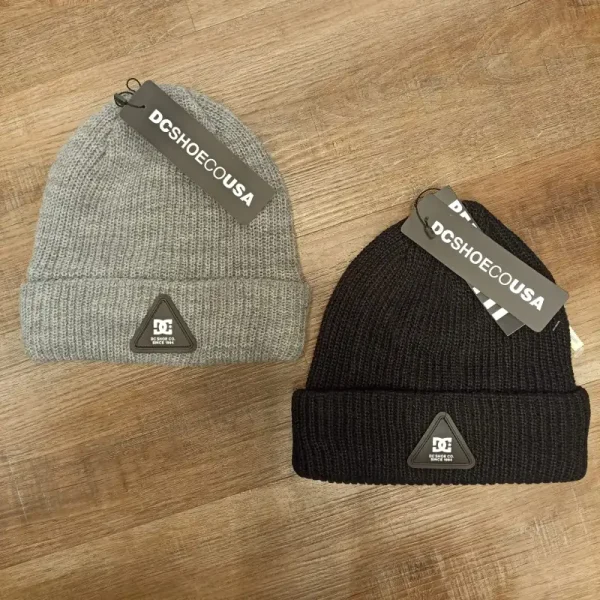 Beanie DC Shoes Label